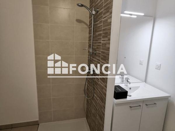 Location Appartement 2 pièces 38.5 m² - 5 PLACE DE LA FRATERNITE Angers 49000