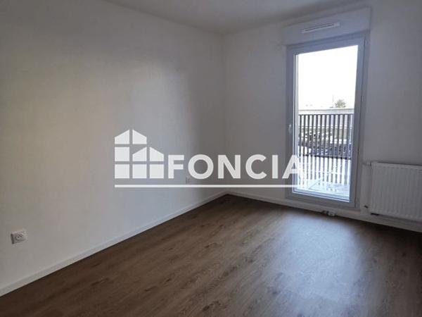 Location Appartement 2 pièces 38.5 m² - 5 PLACE DE LA FRATERNITE Angers 49000