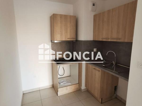 Location Appartement 2 pièces 38.5 m² - 5 PLACE DE LA FRATERNITE Angers 49000