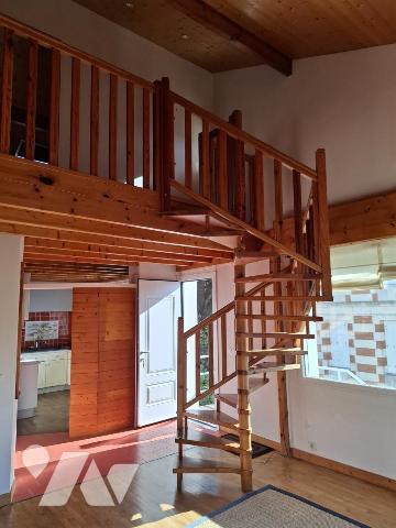 Apt T4 en DUPLEX - à ROYAN - à 400m de la plage du Chay - avec balcon/cave/jardinet