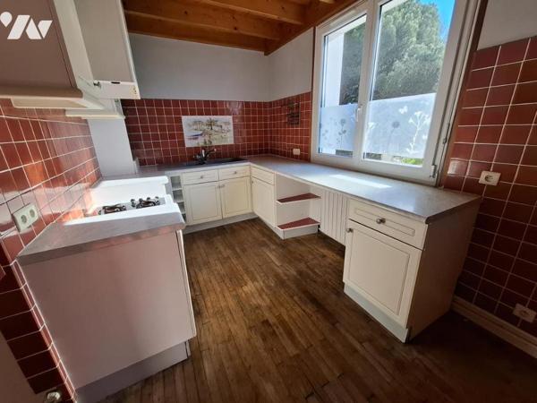 Apt T4 en DUPLEX - à ROYAN - à 400m de la plage du Chay - avec balcon/cave/jardinet