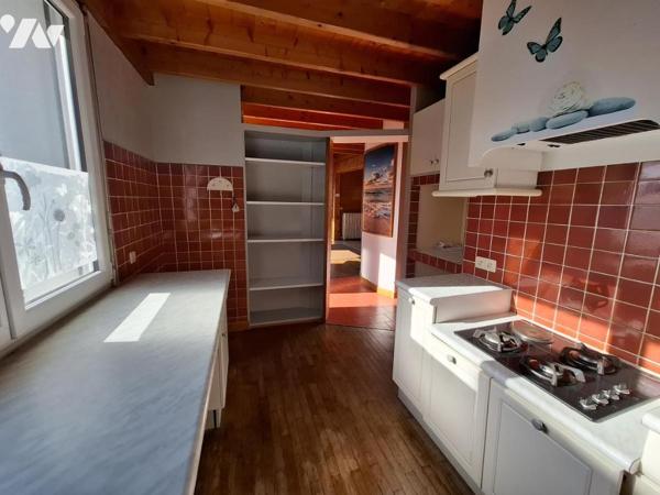 Apt T4 en DUPLEX - à ROYAN - à 400m de la plage du Chay - avec balcon/cave/jardinet