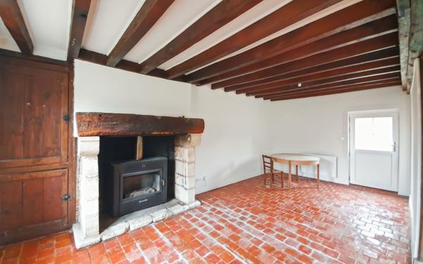 Maison à louer    4 pièces •  Sainte-Montaine