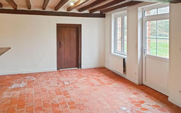 Maison à louer    4 pièces •  Sainte-Montaine