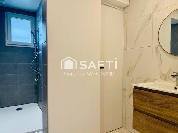 IDÉAL INVESTISSEUR: MAISON + 2 LOCAUX COMMERCIAUX LOUÉS