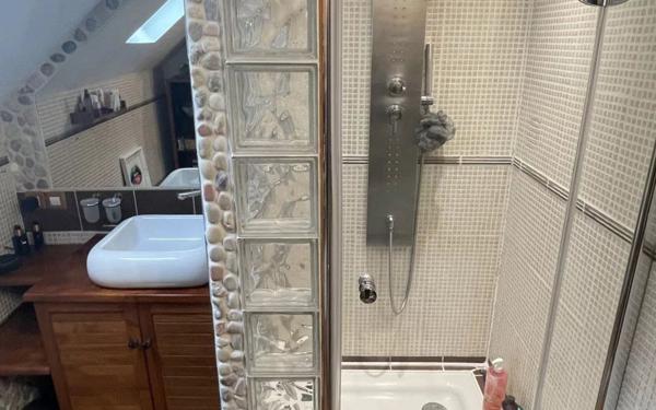 Maison à vendre    5 pièces • 212 m2 Domont