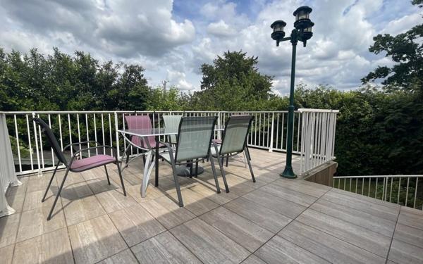 Maison à vendre    5 pièces • 212 m2 Domont