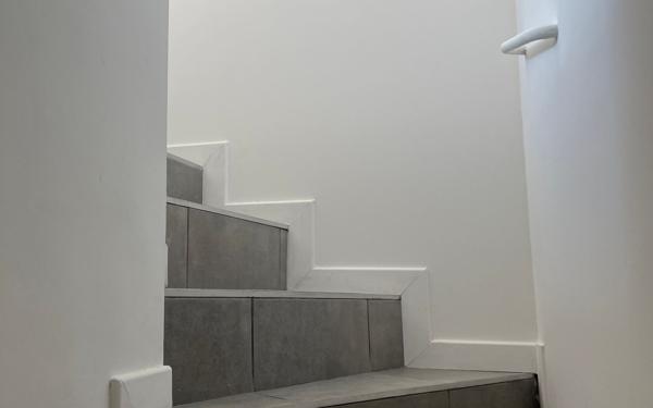 Appartement à vendre    2 pièces • 42 m2 Vence