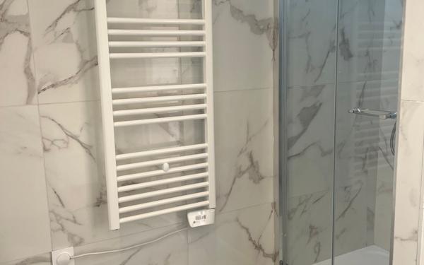 Appartement à vendre    2 pièces • 42 m2 Vence