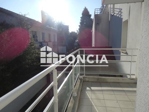 Location Appartement 2 pièces 39.77 m² - 8 AVENUE DE BUROS Pau 64000