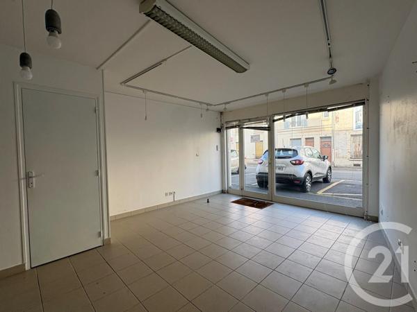 à vendre  50,33 m 2   COULOMMIERS  - 77
