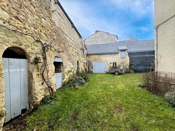 Maison - 120 m² habitables + potentiel 50 m² supplémentaires ? Centre-ville de Montrichard