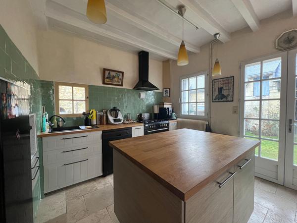 Maison - 120 m² habitables + potentiel 50 m² supplémentaires ? Centre-ville de Montrichard