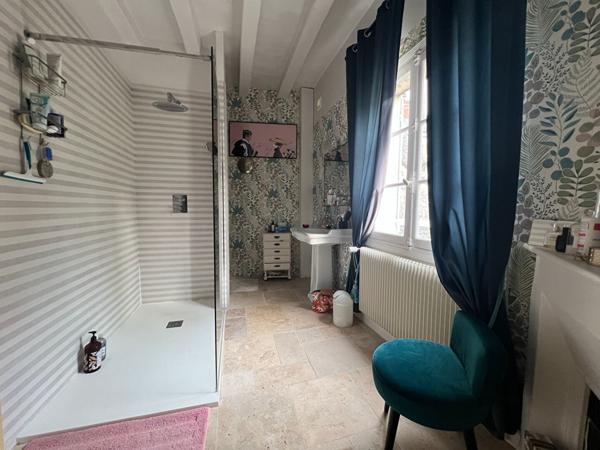 Maison - 120 m² habitables + potentiel 50 m² supplémentaires ? Centre-ville de Montrichard