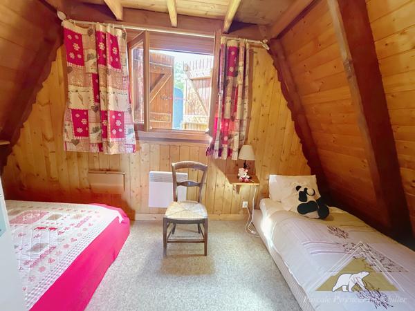 SOUS OFFRE - SAINT LARY 1700 - Le Chalet d'Isa - chalet de Type T5 à proximité des pistes