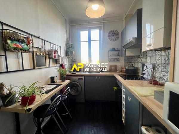 Appartement 2 pièces de 46m² en hyper centre ville à 10 minutes da la gare d'Argenteuil €174 900 ** - Référence 4521