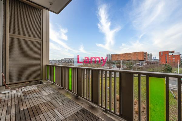 Appartement 3 pièces et pkg