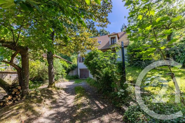 Maison à vendre  6 pièces - 117 m 2   FORGES LES BAINS  - 91