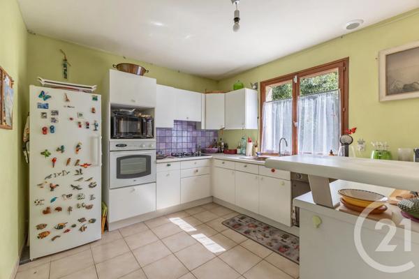 Maison à vendre  6 pièces - 117 m 2   FORGES LES BAINS  - 91
