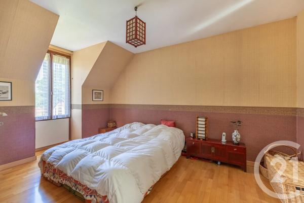 Maison à vendre  6 pièces - 117 m 2   FORGES LES BAINS  - 91