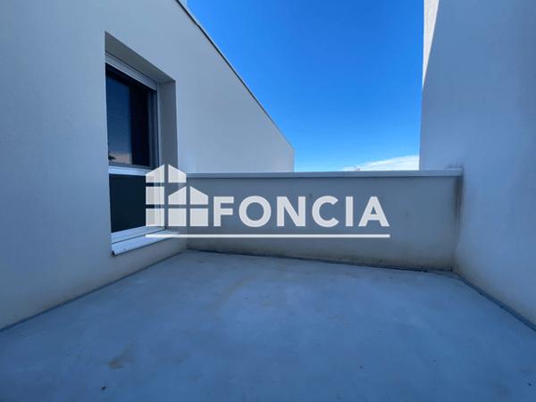 Location Appartement 2 pièces 43.33 m² - L'ESSEN'CIEL A201 - 128 RUE EMILE NORMANDIN La Rochelle 17000