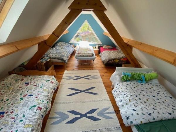 Coup de cœur assuré pour cette longère de charme sur plus de 7 000 m² de terrain