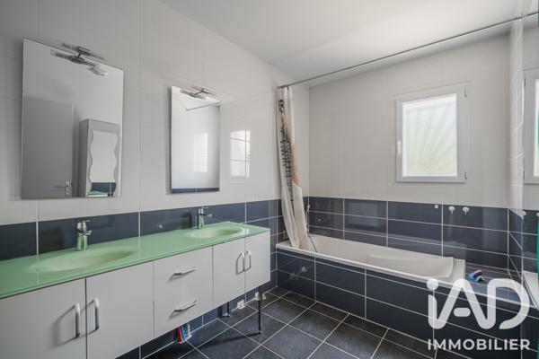 Maison à vendre 4 pièces 85 m² Noyarey