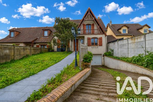 Maison à vendre 6 pièces 109 m² Domont