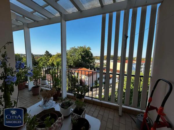 Appartement à louer 5 pièces 110.81m²