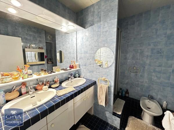 Appartement à louer 5 pièces 110.81m²