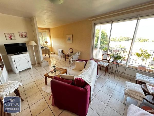 Appartement à louer 5 pièces 110.81m²