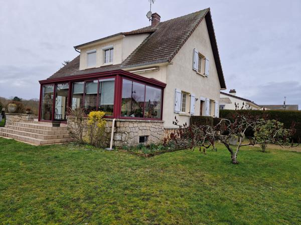 Crépy-en-Valois (60800) MAISON TRADITIONNELLE DE 215 m² AVEC SOUS-SOL TOTAL