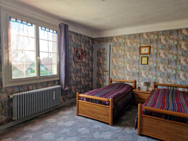 Crépy-en-Valois (60800) MAISON TRADITIONNELLE DE 215 m² AVEC SOUS-SOL TOTAL