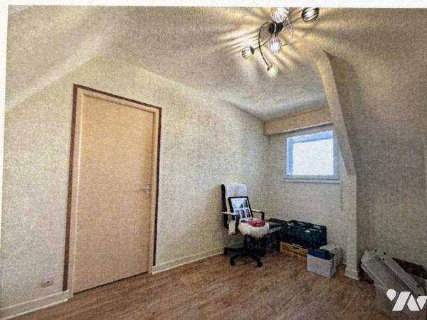 PLOEMEUR LE COUREGANT MAISON  de 113 m² sur terrain clos de 420 m²  vue mer 