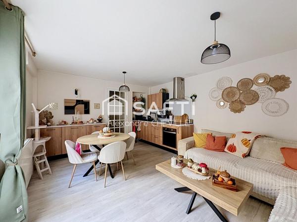 Vichy centre : T3 65m² rénové avec cour privative