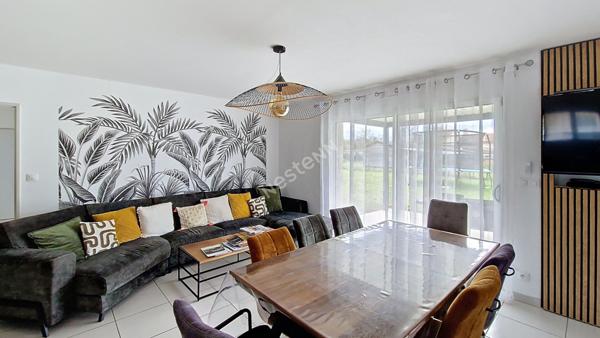 Maison moderne à vendre à Chabournay - Un véritable coup de coeur !