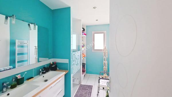 Maison moderne à vendre à Chabournay - Un véritable coup de coeur !