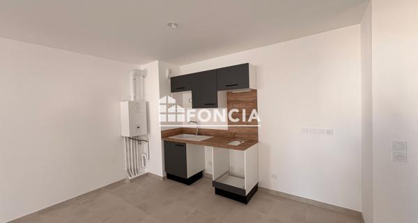 Location Appartement 2 pièces 49.4 m² - Morières-lès-avignon 84310
