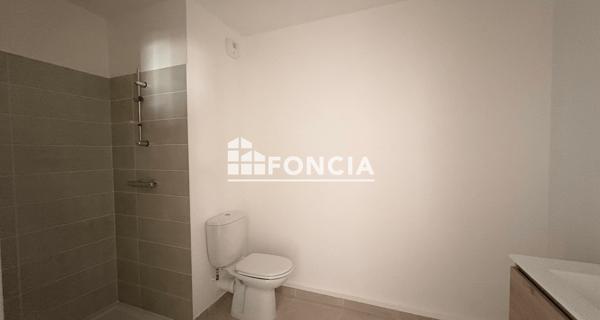 Location Appartement 2 pièces 49.4 m² - Morières-lès-avignon 84310