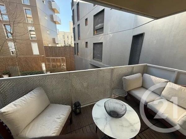 Appartement F4 à vendre  4 pièces - 87 m 2   GENNEVILLIERS  - 92