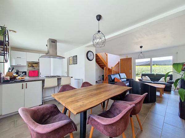 Maison Lesneven 6 pièce(s) 101 m2 , Lesneven