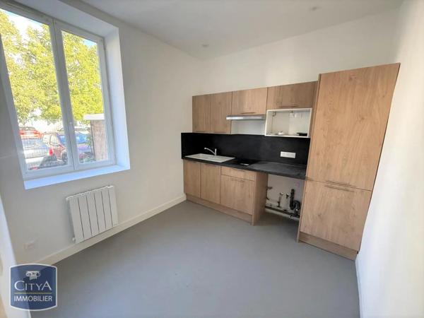 Appartement à louer 1 pièce 29.68m² Dijon (21000)