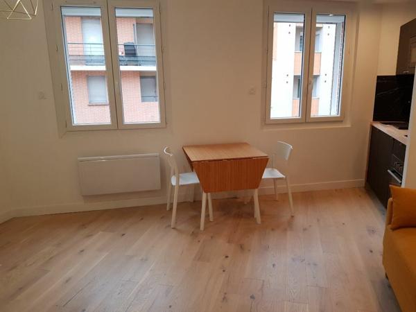 Appartement à louer    1 pièce •  Toulouse