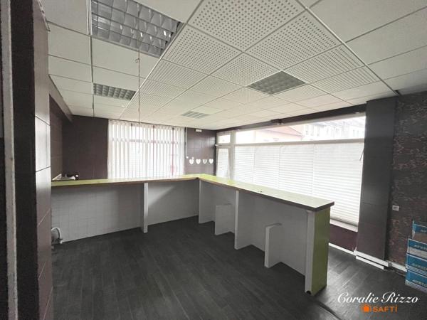 IMMEUBLE A RENOVER - L'HOPITAL