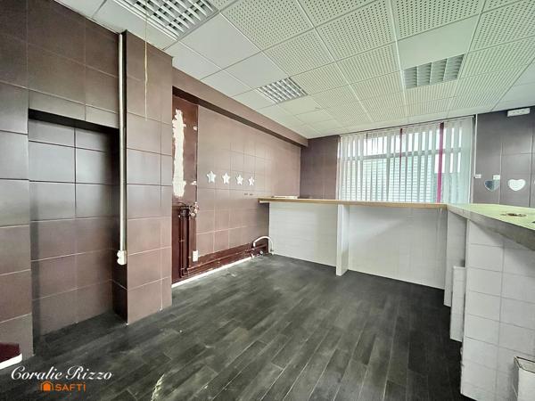 IMMEUBLE A RENOVER - L'HOPITAL