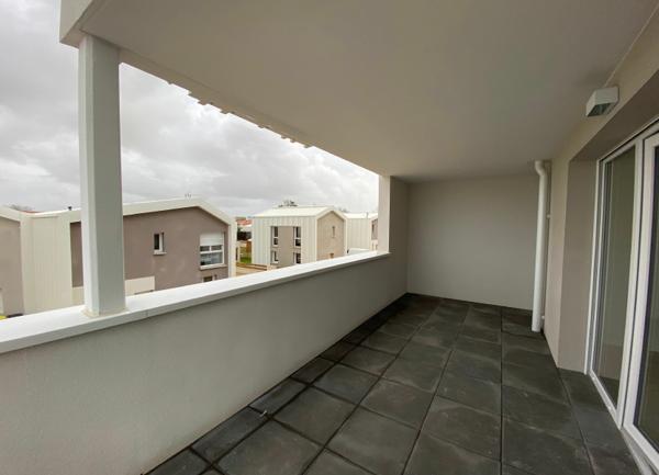 Appartement à louer    4 pièces • 97,20 m2 La Rochelle