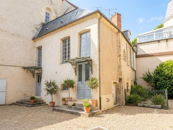 Appartement de caractère de 180 m² en hyper-centre de Nevers – Fort potentiel d'investissement