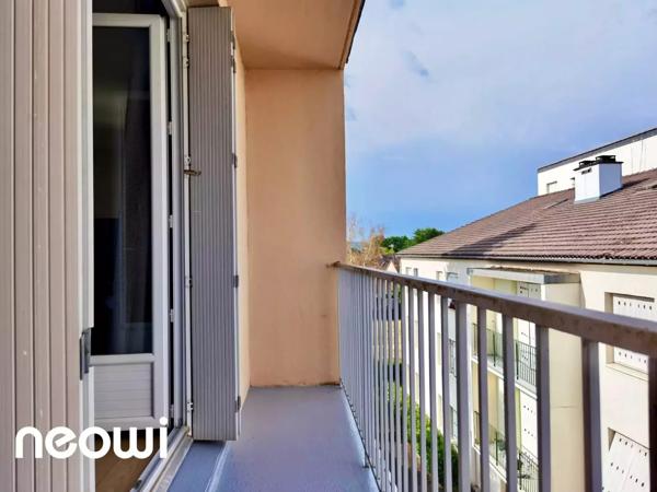 SPACIEUX T4 en DUPLEX avec GARAGE, BALCON et BEAUX VOLUMES