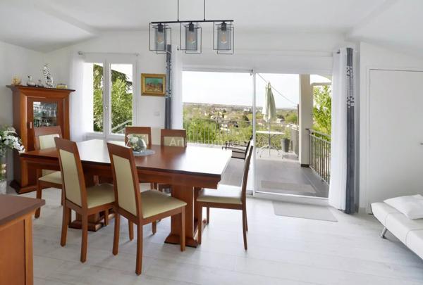 Vente Maison 5 pièces 90 m2 à Villeneuve-Saint-Georges