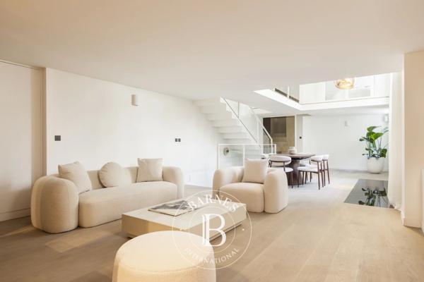 Paris 7ème, Appartement 3 Chambres -  179 m² à vendre